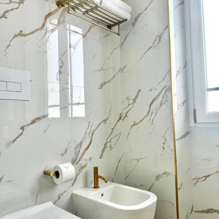 Luxenti Luxury Rooms - Camera Matrimoniale - 4