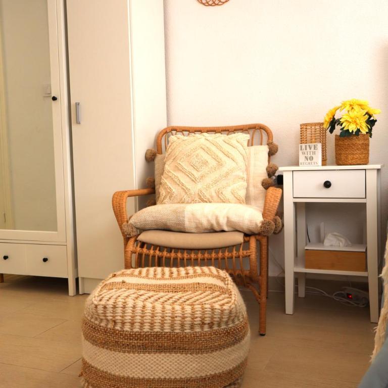 Reel Apartments- Luxury Studio with swimming pool. - One-Bedroom Apartment - 10