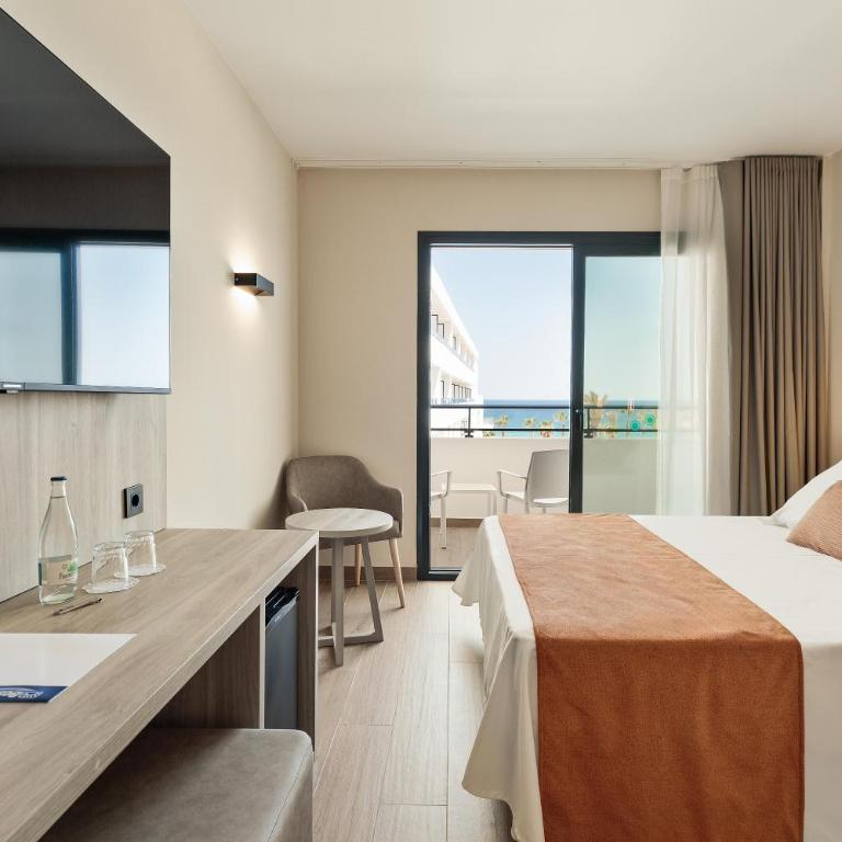Hotel Best Oasis Tropical - Habitación Doble Estándar con vistas al mar (2 adultos) - 11