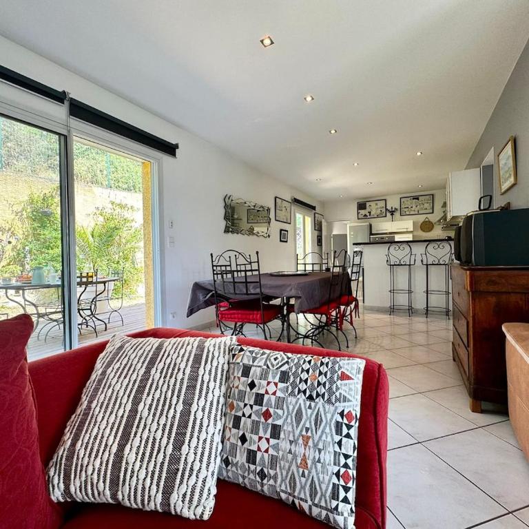 Maison Occitane avec Piscine - Villa 3 Chambres - 27