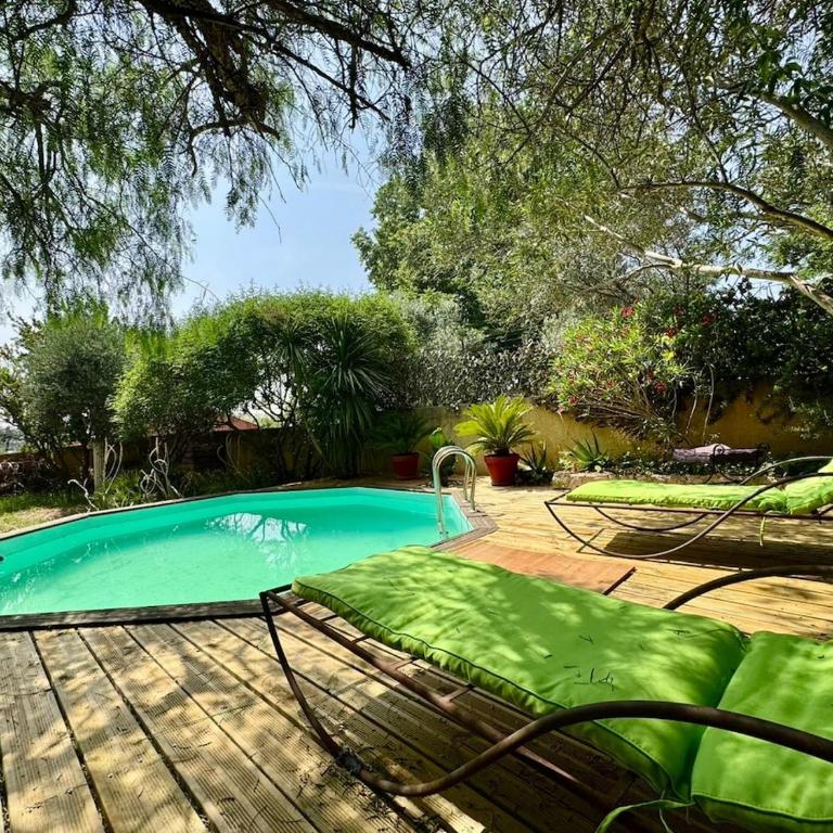 Maison Occitane avec Piscine - Villa 3 Chambres - 41