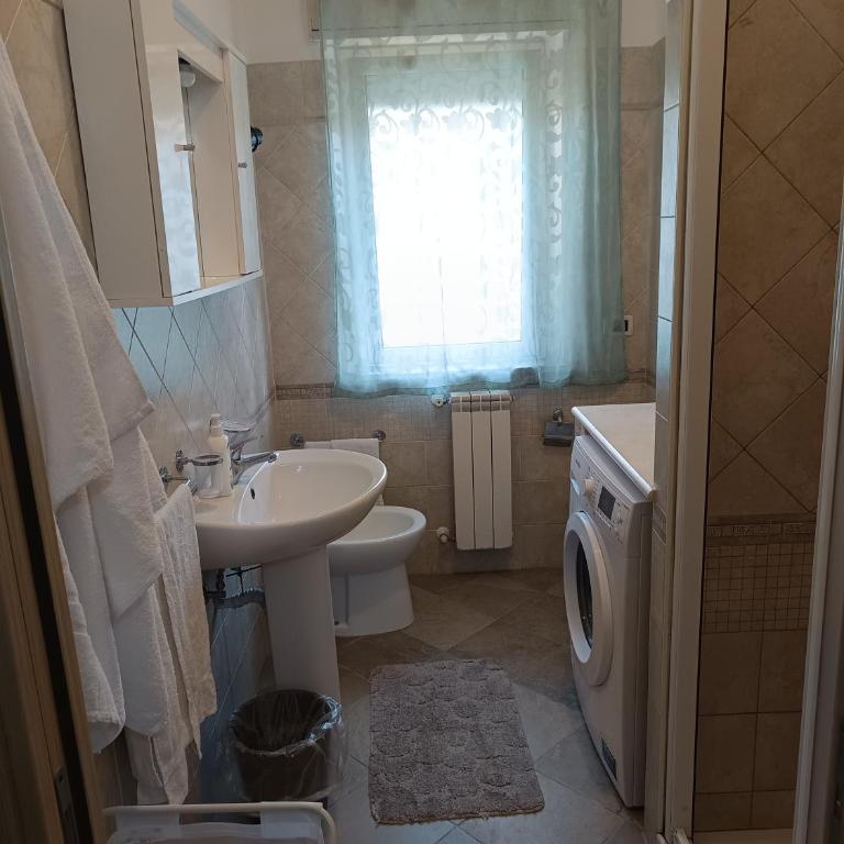 Casa Reggio - Appartamento con 2 Camere da Letto - 6