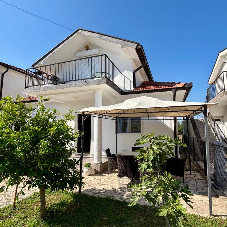 Hida Ile apartments - Apartman sa 2 Spavaće Sobe - 1
