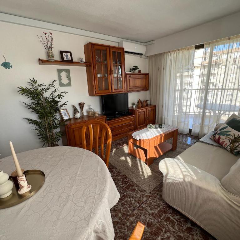 Apartment on Paseo Rosa dels Vents with AC - Apartamento de 2 dormitorios - 12
