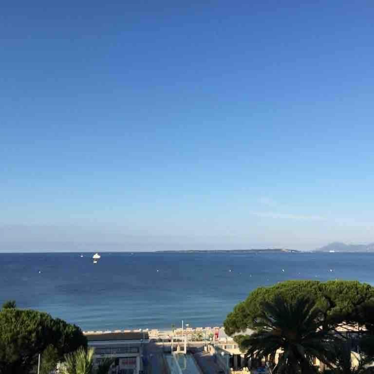 Luxurious large 2 rooms with panoramic sea view, AC - Appartement 2 Chambres - 8