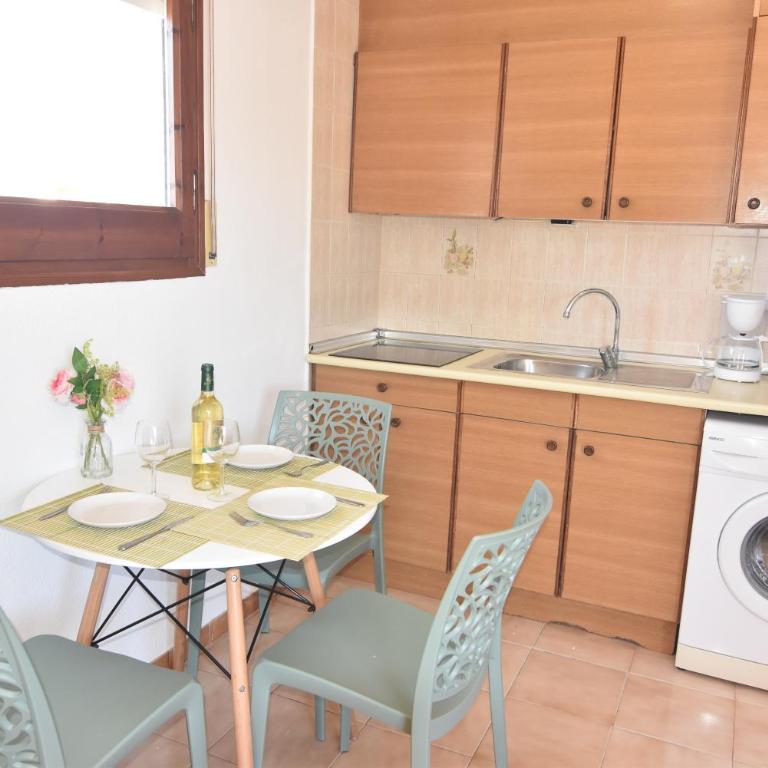 RNET - Sol y Playa Roses - Apartamento Estudio - 7