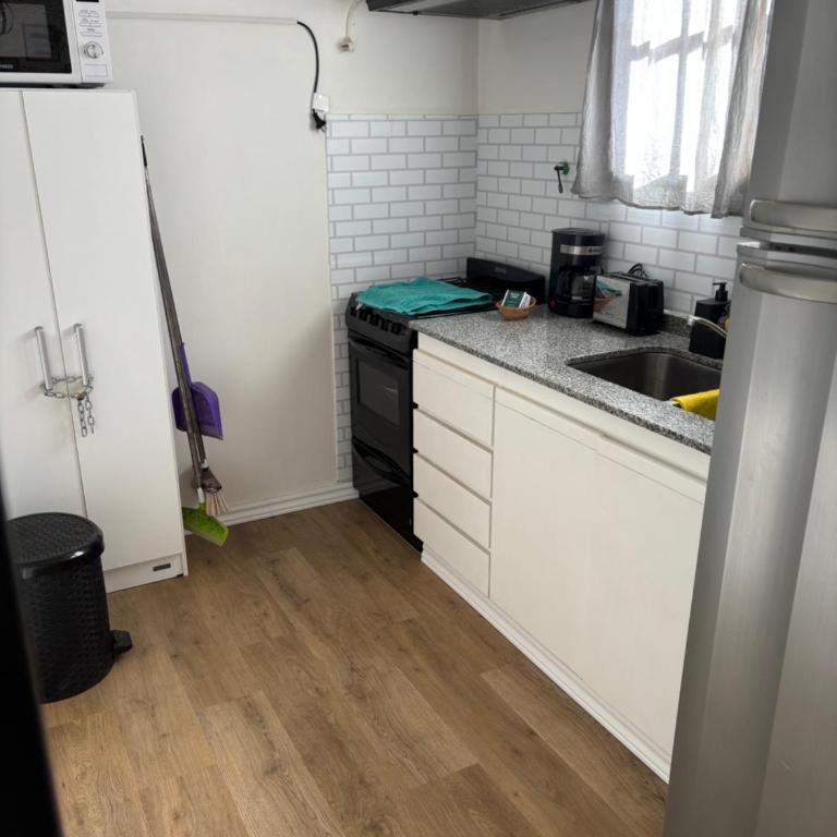 Alquilo departamento por dia. Zona castelar!!! - Apartamento de 1 dormitorio - 15