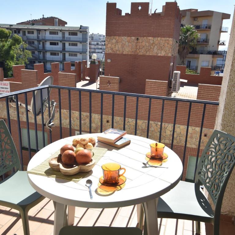 RNET - SolPlatja Roses Costa Brava - Estudio con terraza - 3