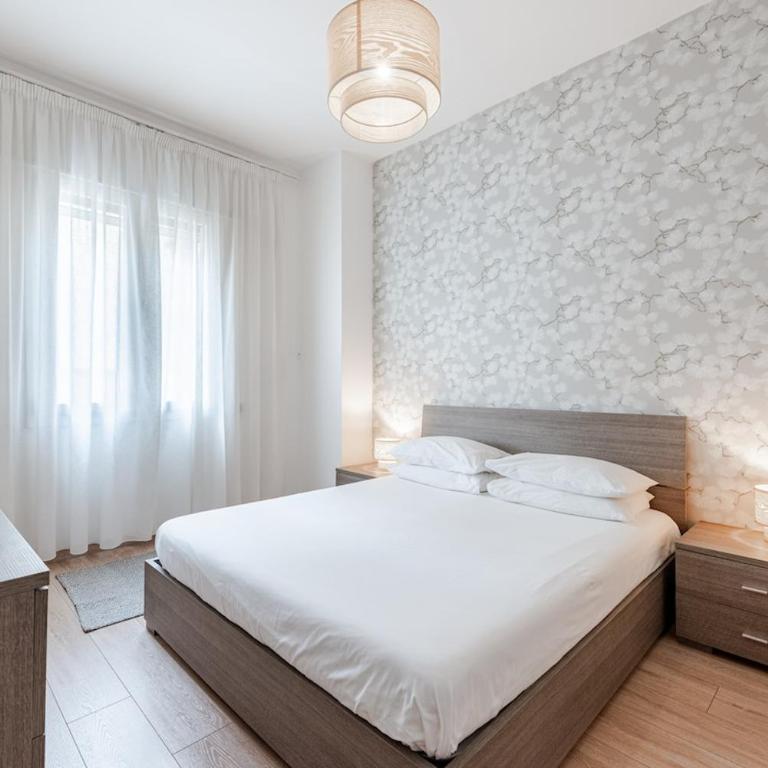 Centro Storico - Stazione a 500m Strategico Elegant Loft - Appartamento con 1 Camera da Letto - 2