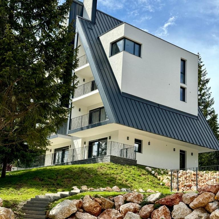 Engadin's Family Apartment - Deluks Apartman sa 4 Spavaće Sobe - 29