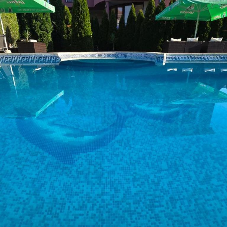 Poseidon Apartment - Apartment with Pool View - 12