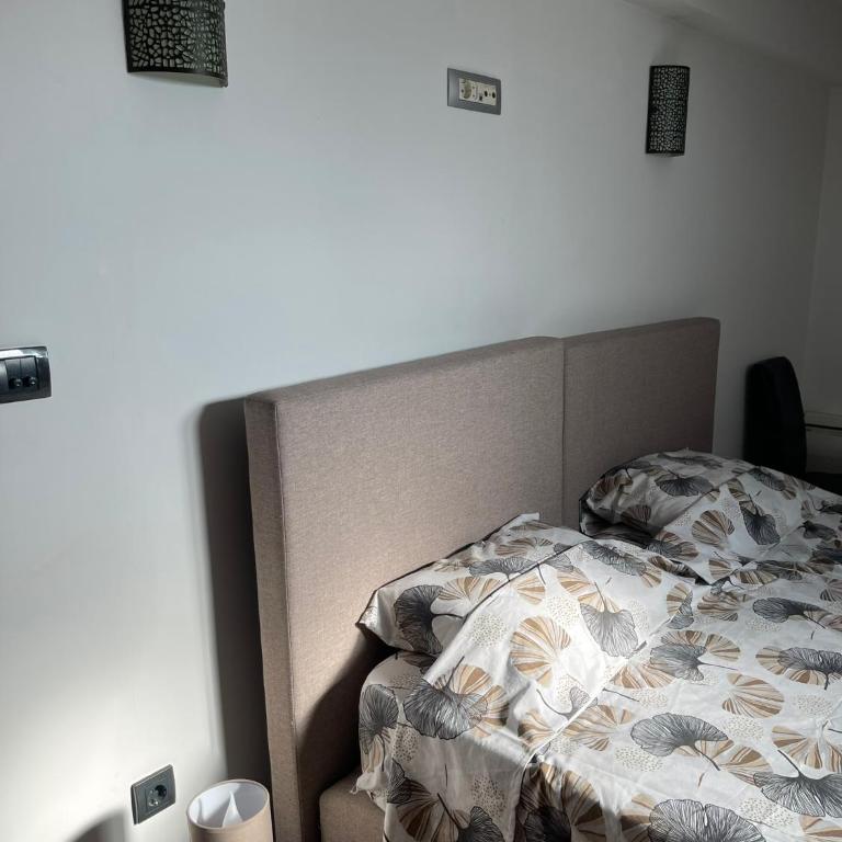 Stefan apartment - Two-Bedroom Apartment - 12