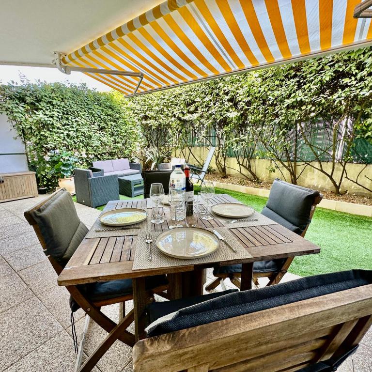 Regent Côte d'Azur air-conditioned, pool, garden & parking - Appartement 1 Chambre - 19