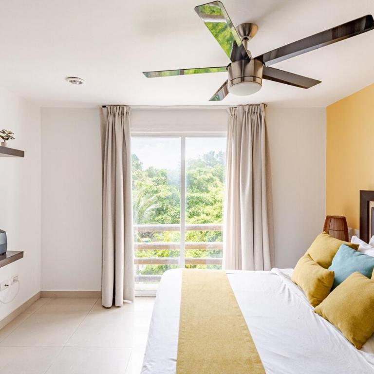 Apartment 5 min walking to the beach at Paraíso - Two-Bedroom Apartment with Terrace - 23