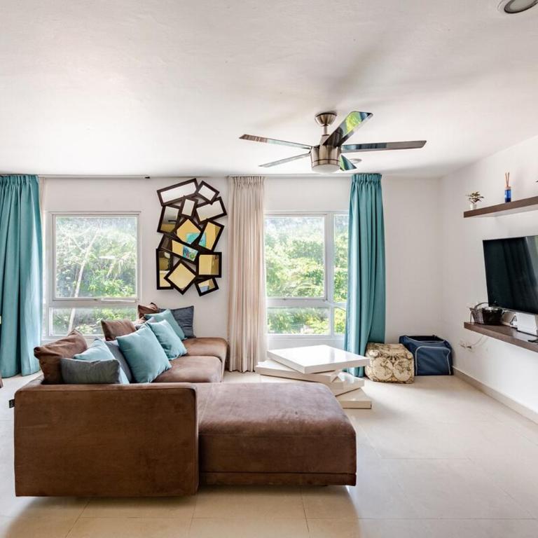 Apartment 5 min walking to the beach at Paraíso - Two-Bedroom Apartment with Terrace - 24