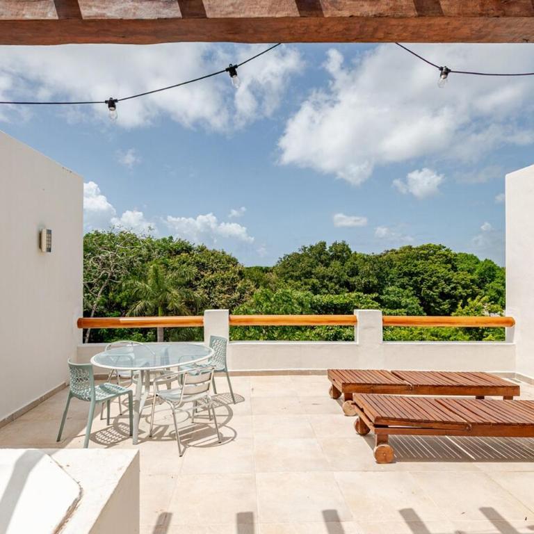 Apartment 5 min walking to the beach at Paraíso - Two-Bedroom Apartment with Terrace - 28