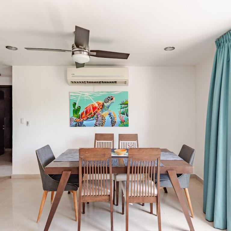 Apartment 5 min walking to the beach at Paraíso - Two-Bedroom Apartment with Terrace - 32