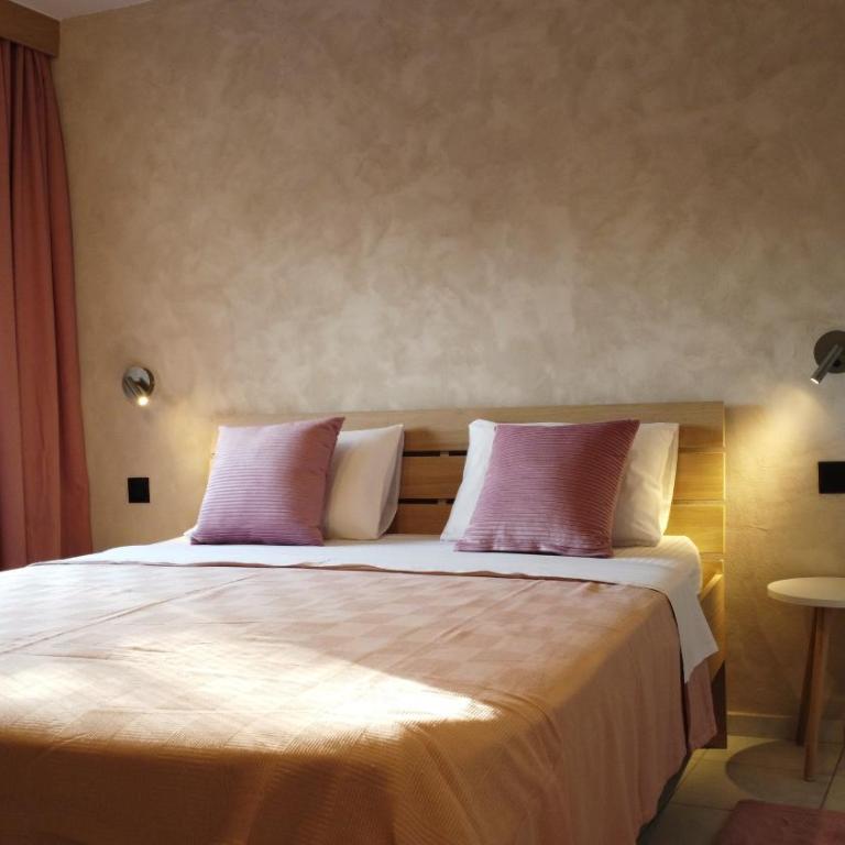 Jelena Lapčići Budva - One-Bedroom Apartment - 1