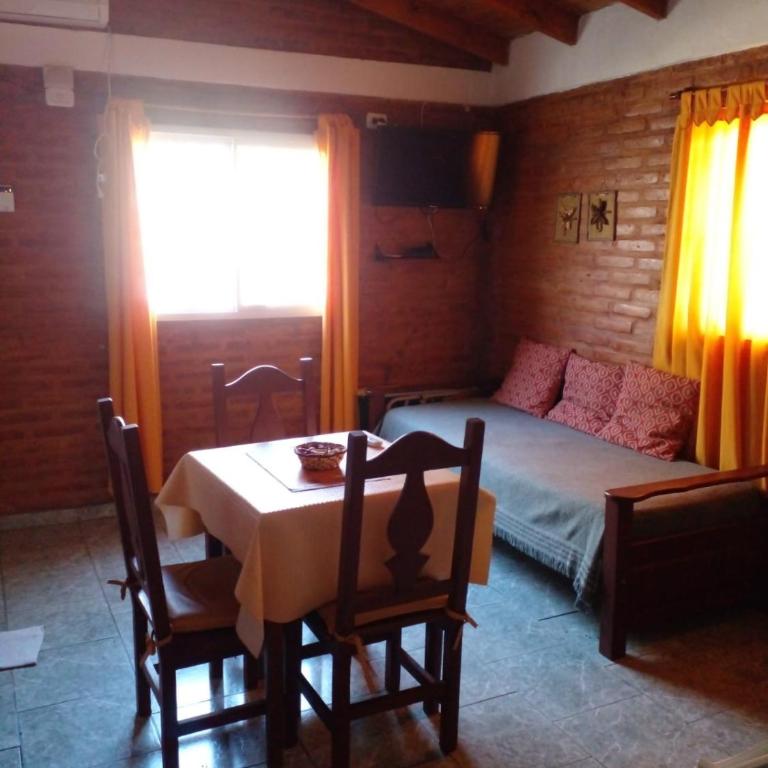 Cabañas Villa las Lomas - Casa con 1 dormitorio - 8
