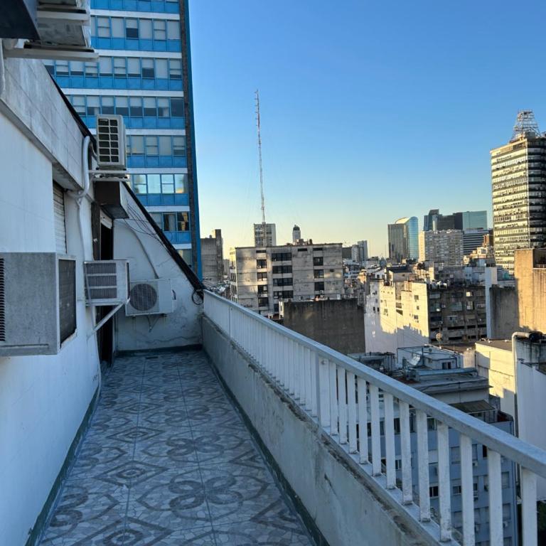 Tower Apartment Maipu - Two-Bedroom Apartment with Balcony - 4
