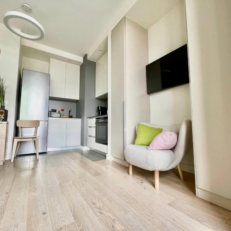 BW Studio Metropolitan - One-Bedroom Apartment - 8