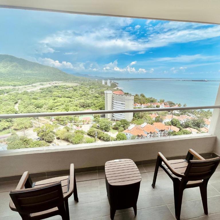 Apartamentos Santa Marina by C - HOST - Apartamento Superior de 2 dormitorios - 8