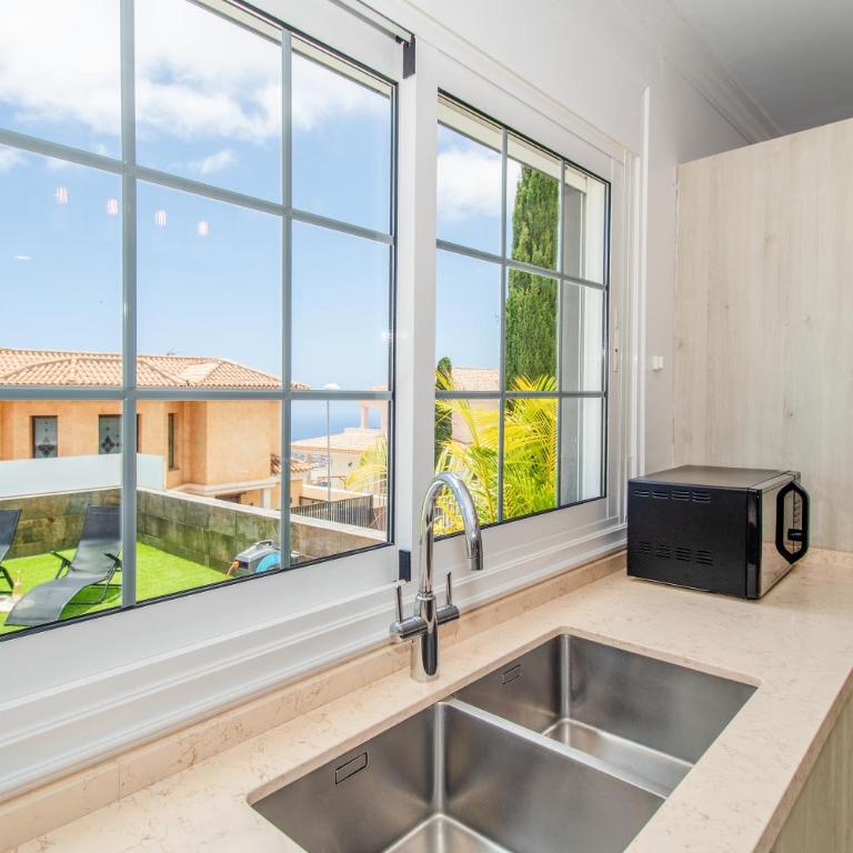 Villa Zion Tenerife with Heated Pool - Villa - 18
