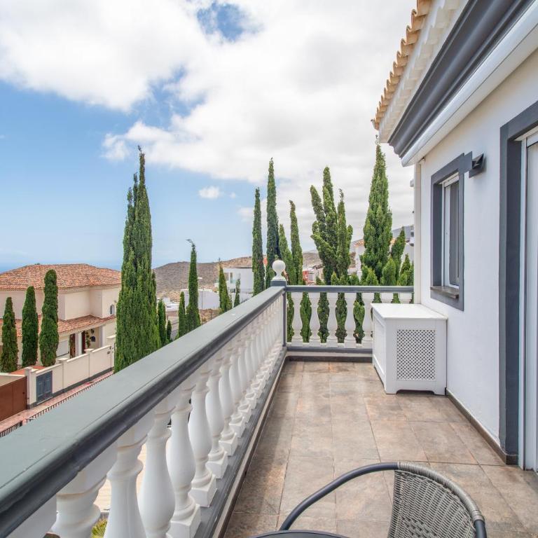 Villa Zion Tenerife with Heated Pool - Villa - 36