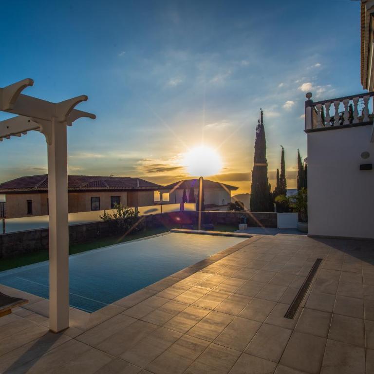 Villa Zion Tenerife with Heated Pool - Villa - 5