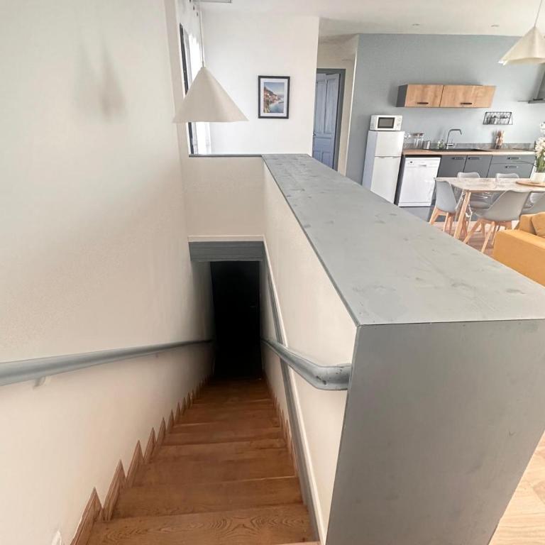 Aquero Lourdes T4 - Three-Bedroom Apartment - 11