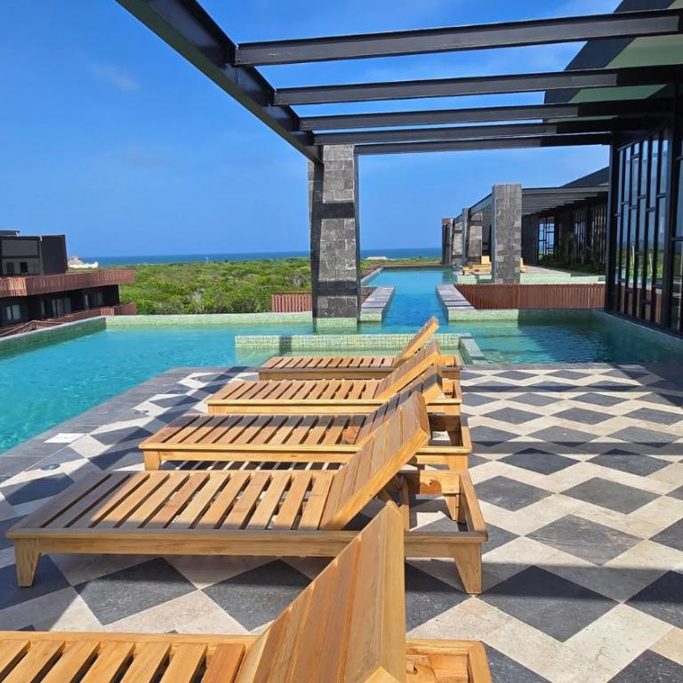 2BR in Tulum Hotel Zone - SPA Jacuzzi - FREE Beach Club Access - Apartamento Deluxe de 2 dormitorios con vistas al jardín - 4