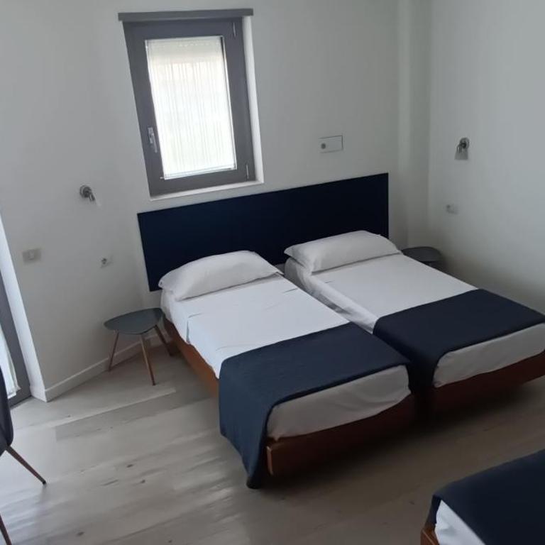 Hotel Everest Arco - Camera Familiare con Balcone - 2