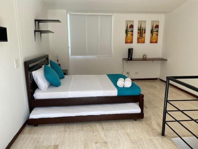 Beautiful Duplex Apartment in Cali - Three-Bedroom Apartment - 22
