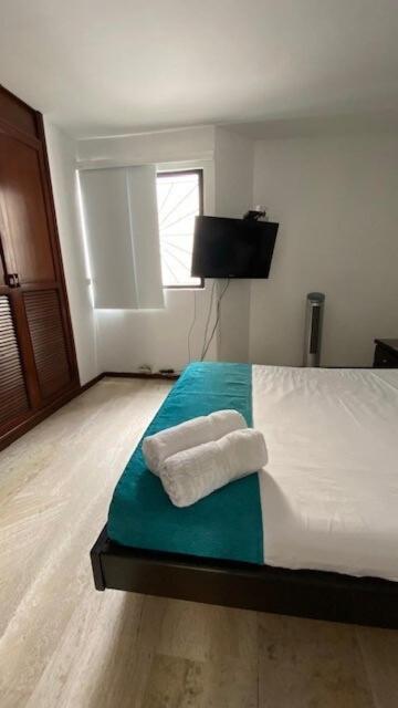 Beautiful Duplex Apartment in Cali - Three-Bedroom Apartment - 25