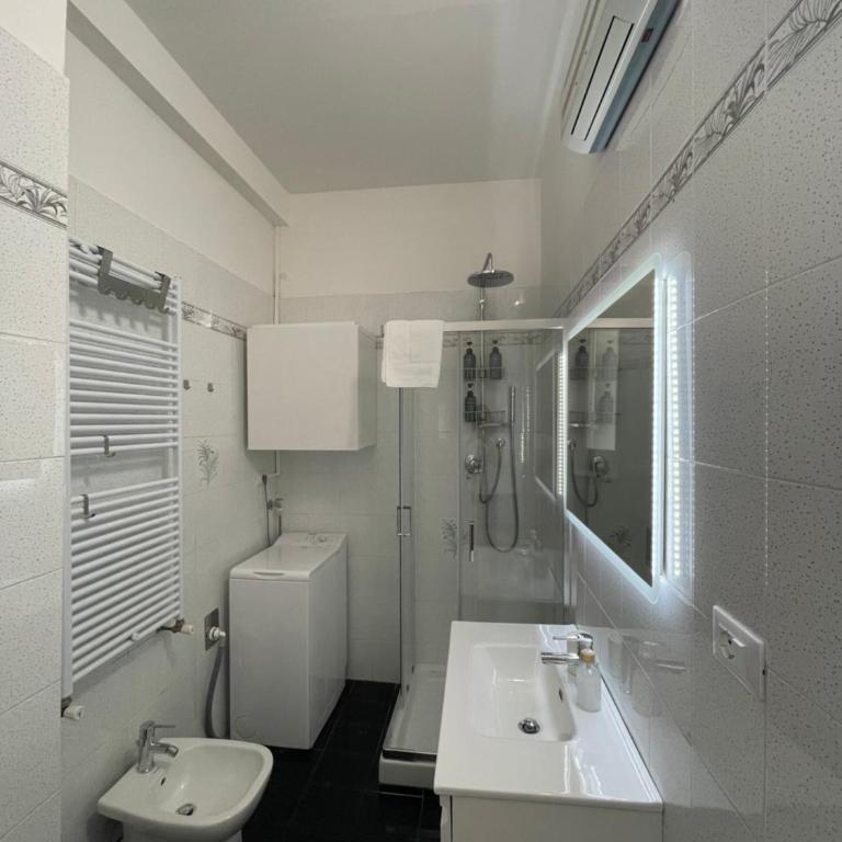 Casa Canova - Appartamento con 2 Camere da Letto - 7