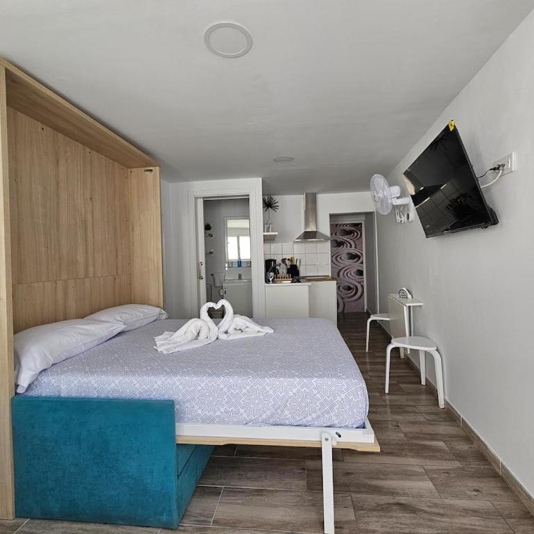 El Caramelito 2 Estudio con cama abatible - One-Bedroom Apartment - 2