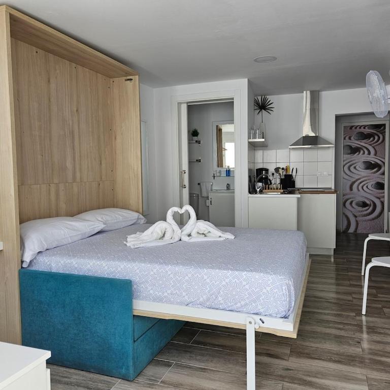 El Caramelito 2 Estudio con cama abatible - One-Bedroom Apartment - 1