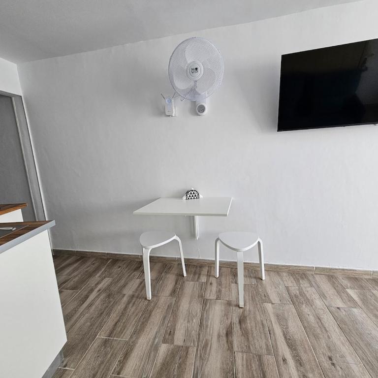 El Caramelito 2 Estudio con cama abatible - One-Bedroom Apartment - 43