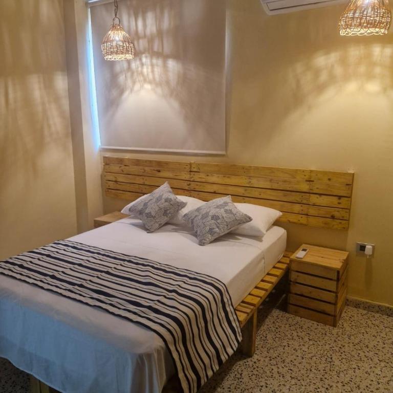 Casa Patio de Torices, Near City Center - Five-Bedroom House - 4