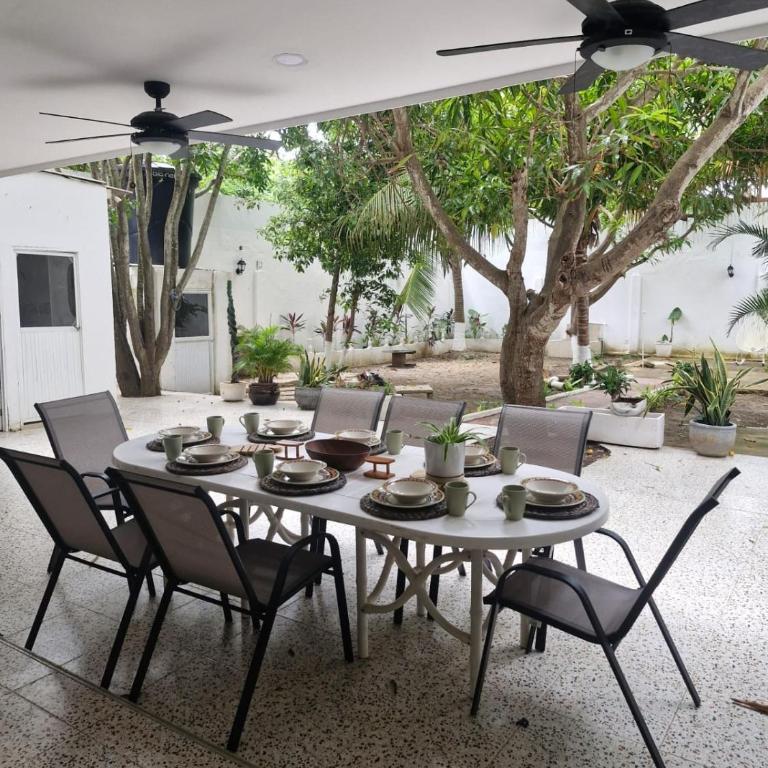 Casa Patio de Torices, Near City Center - Five-Bedroom House - 10