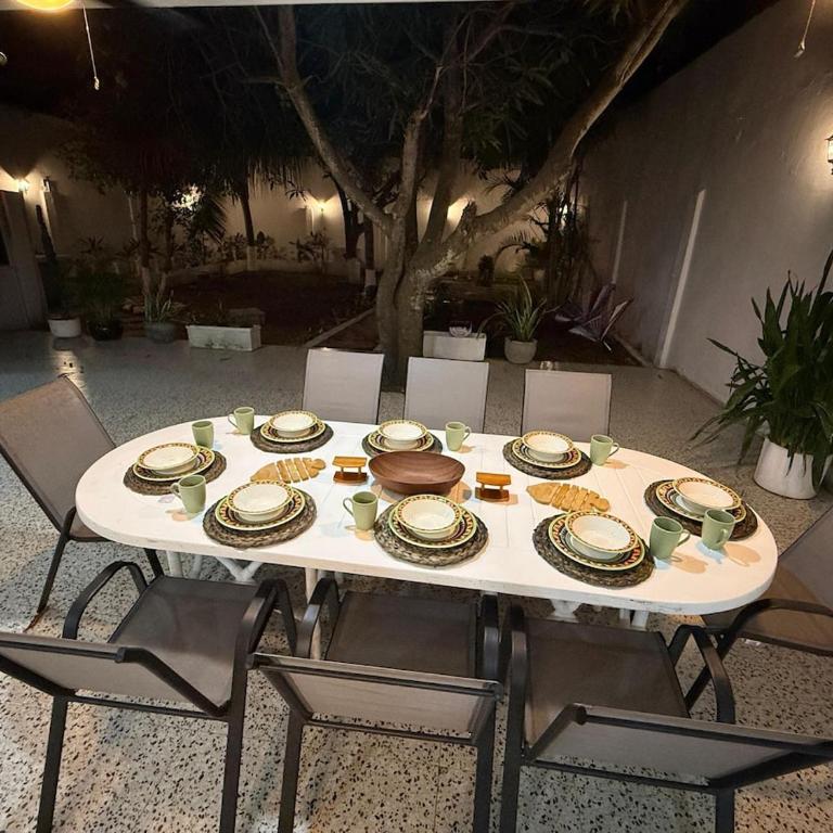 Casa Patio de Torices, Near City Center - Five-Bedroom House - 16