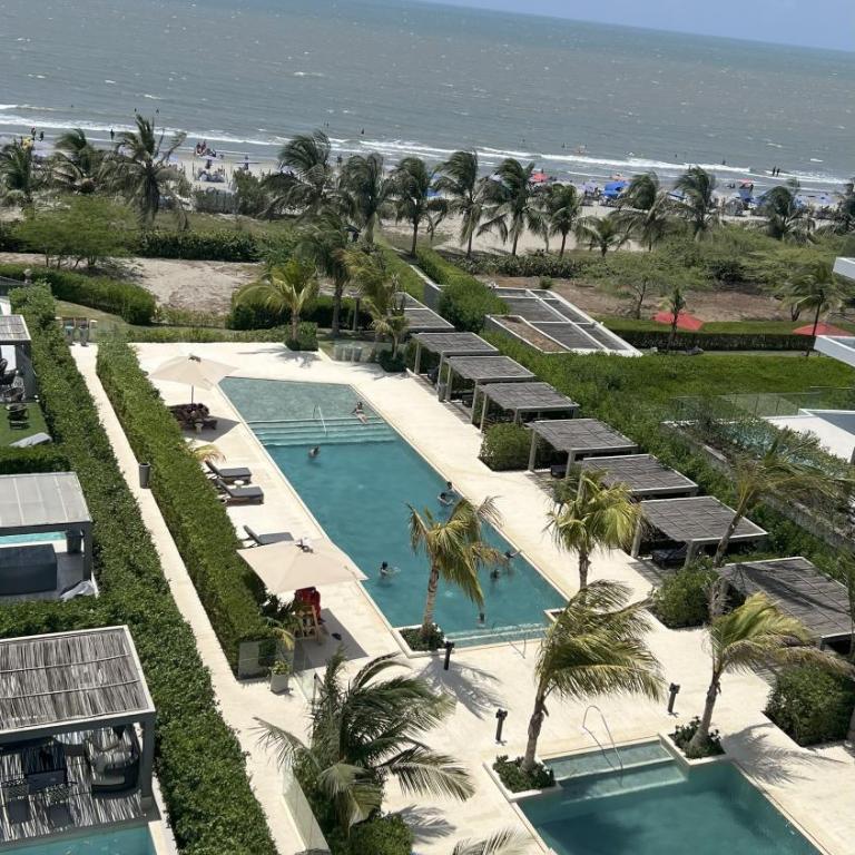 Luxury 2-Bedroom Apartment with Breathtaking Ocean Views - Two-Bedroom Apartment - 38