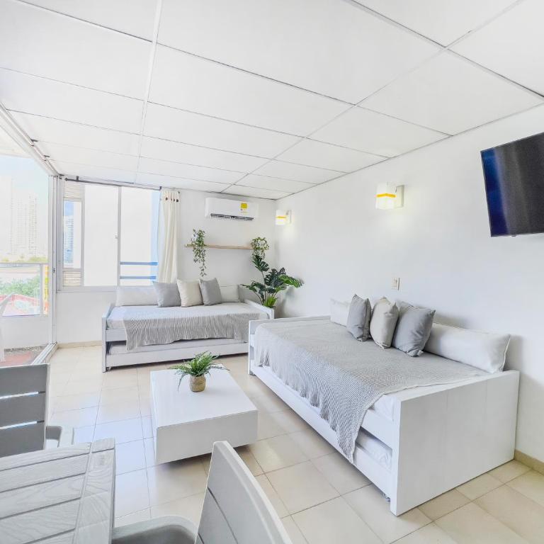 Riviera Summer - Apartamento con balcón - One-Bedroom Apartment - 2