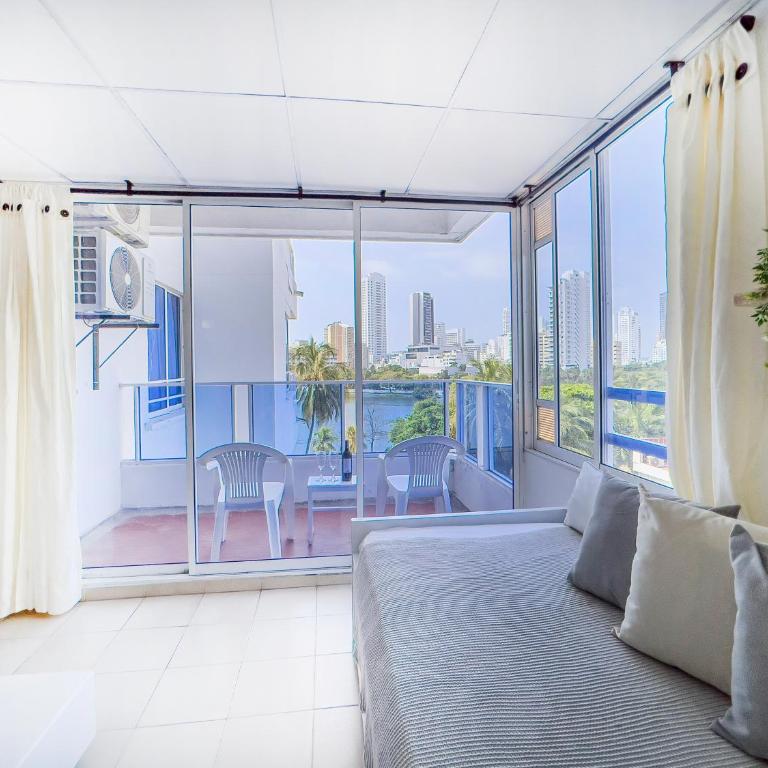 Riviera Summer - Apartamento con balcón - One-Bedroom Apartment - 9