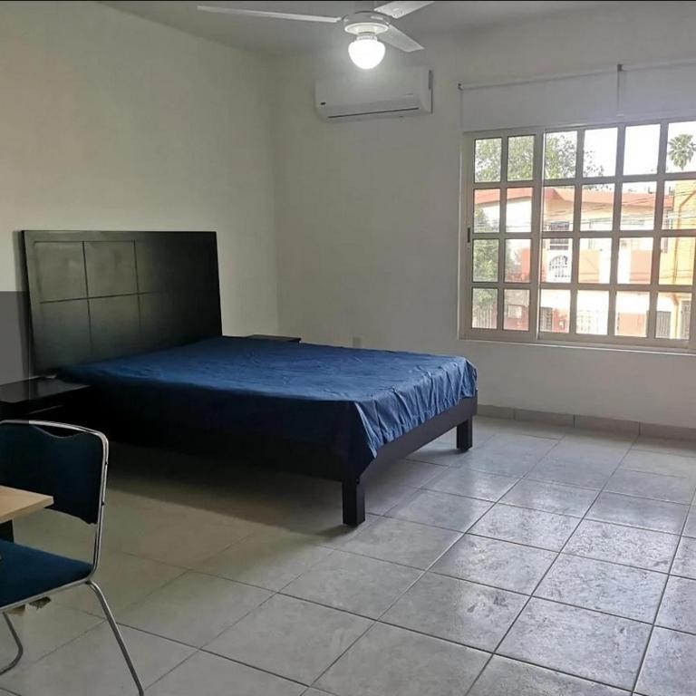 Depas Anahuac - One-Bedroom Apartment - 2