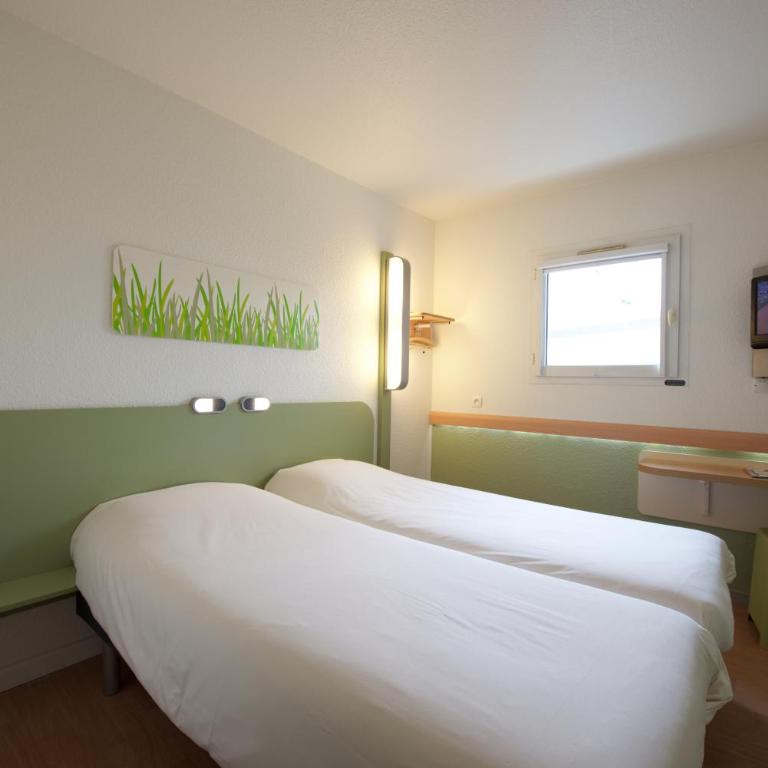 ibis Budget Pau Est - Chambre Lits Jumeaux - 7