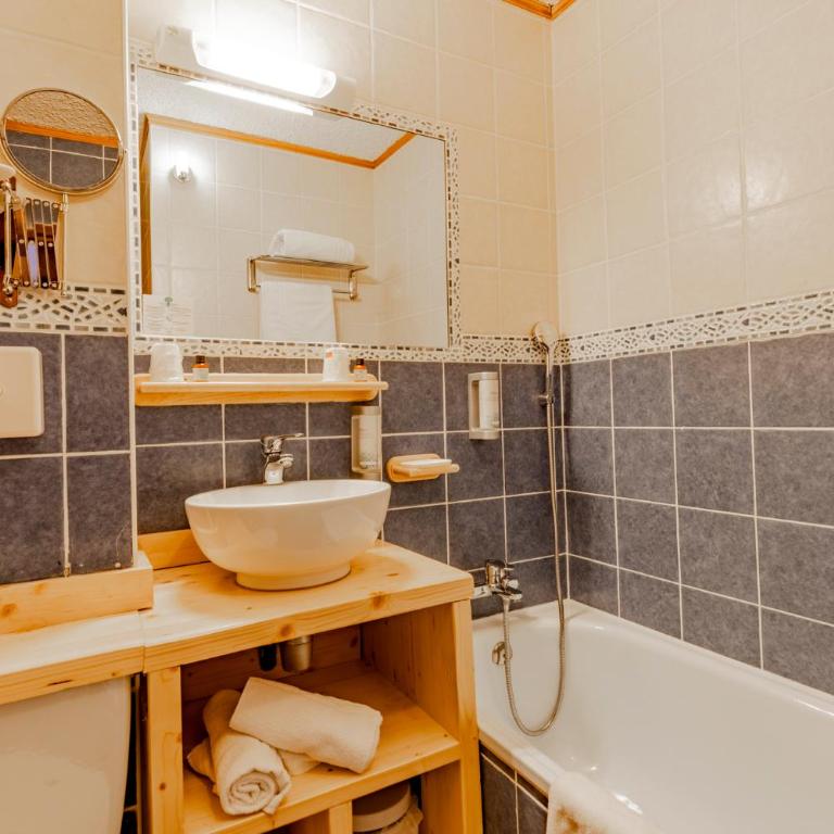 Les Glières - Champagny-en-Vanoise - Chambre Double avec Baignoire - 3
