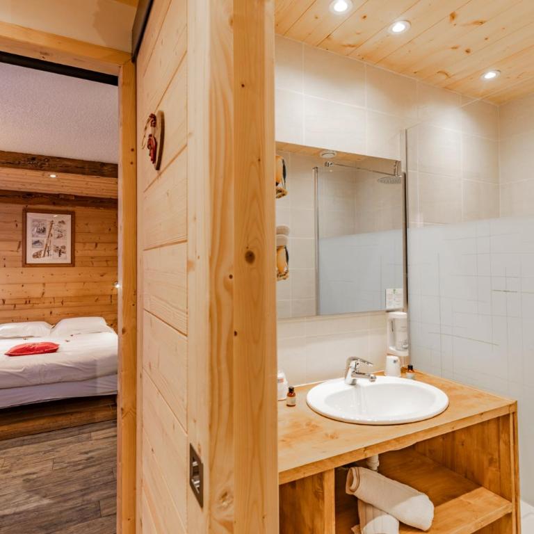 Les Glières - Champagny-en-Vanoise - Chambre Familiale - 3