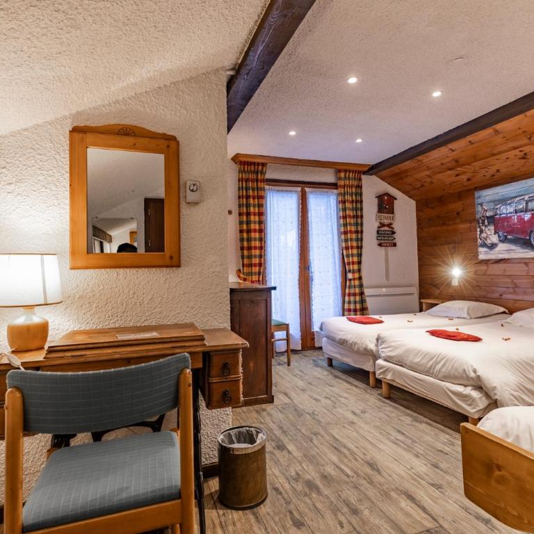 Les Glières - Champagny-en-Vanoise - Chambre Familiale - 10
