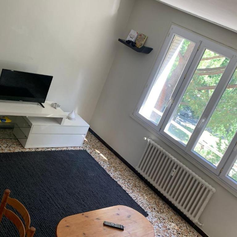 Joli T3 proche centre Avignon - Appartement 2 Chambres - 3